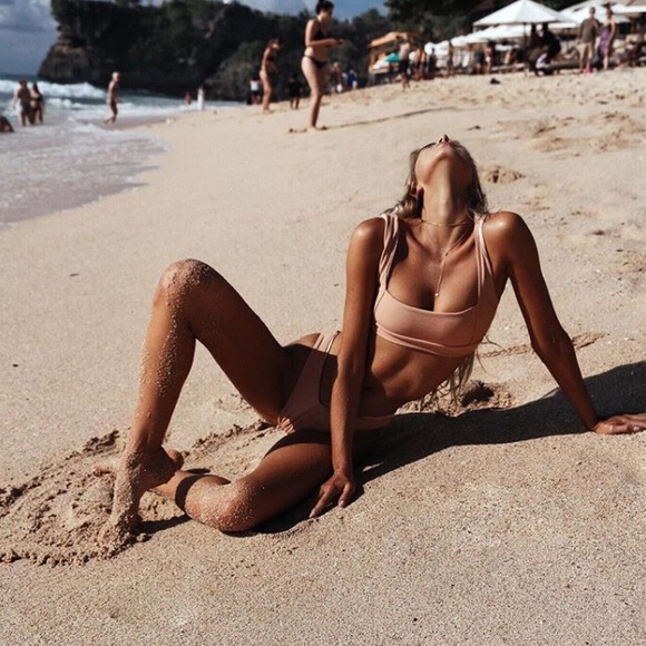 Other - 'Zehra' Bikini Set - Pink